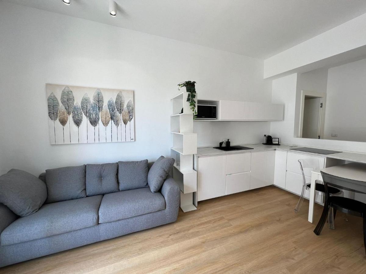 Blu Apartment Пескара Екстериор снимка
