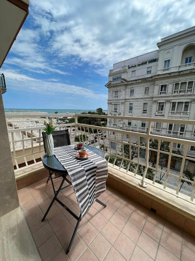 Blu Apartment Пескара Екстериор снимка
