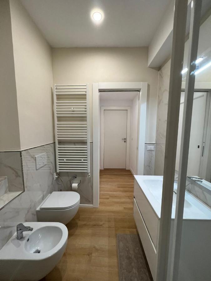 Blu Apartment Пескара Екстериор снимка