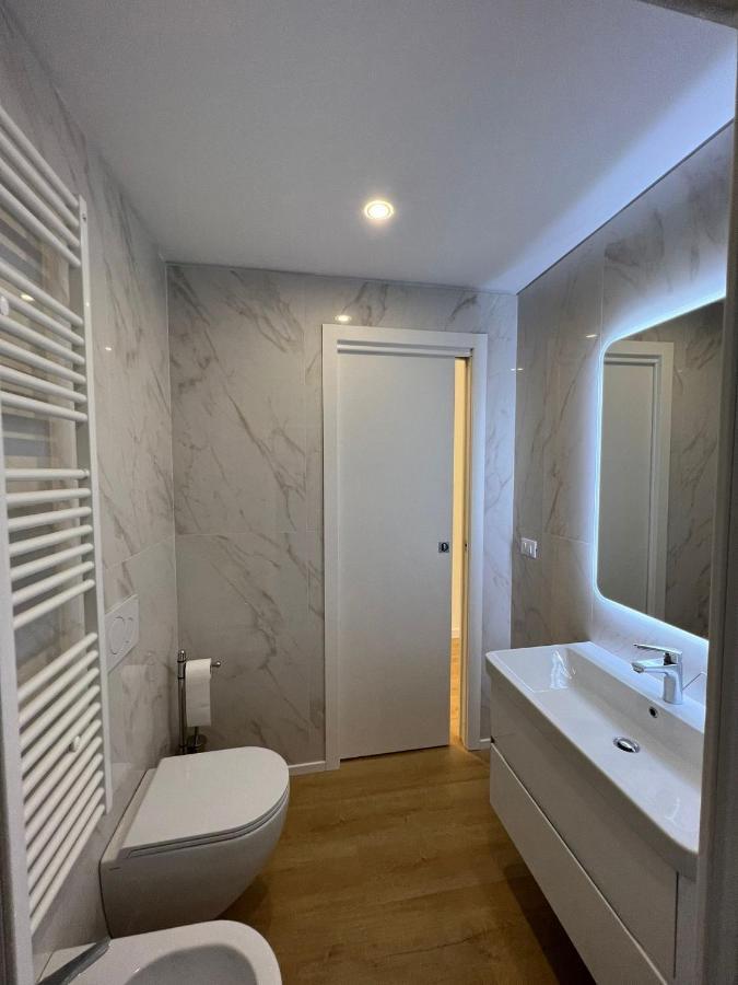 Blu Apartment Пескара Екстериор снимка