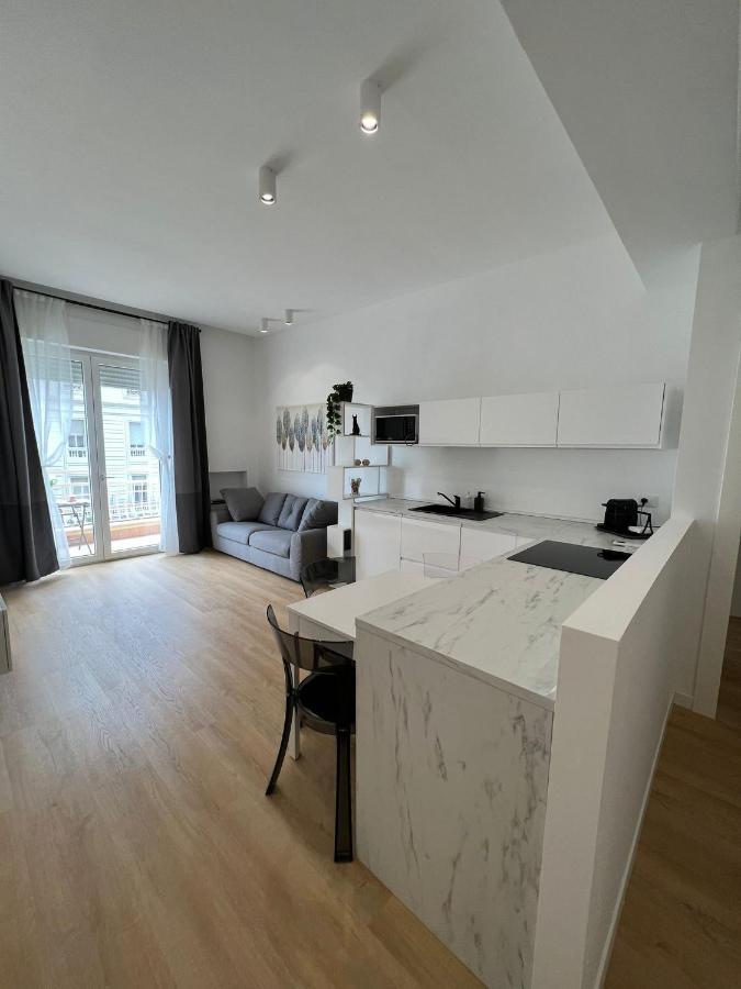 Blu Apartment Пескара Екстериор снимка